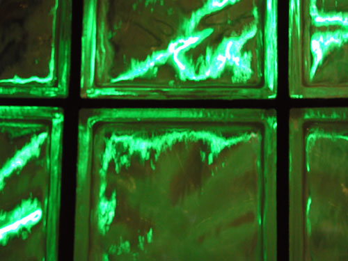 glass-neon-green.jpg